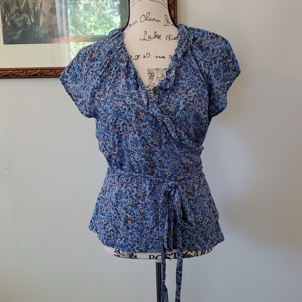 Old Navy Blue Floral Wrap Top